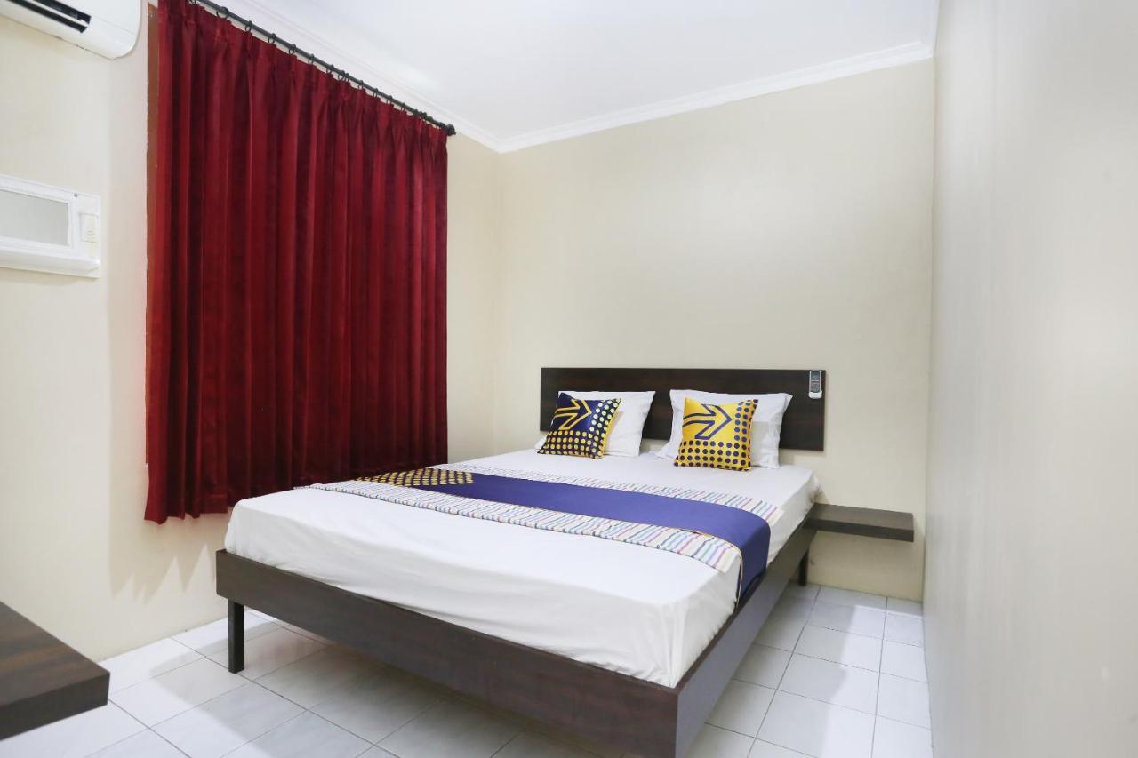 Spot On 2358 Aster Homestay Melati Екстериор снимка