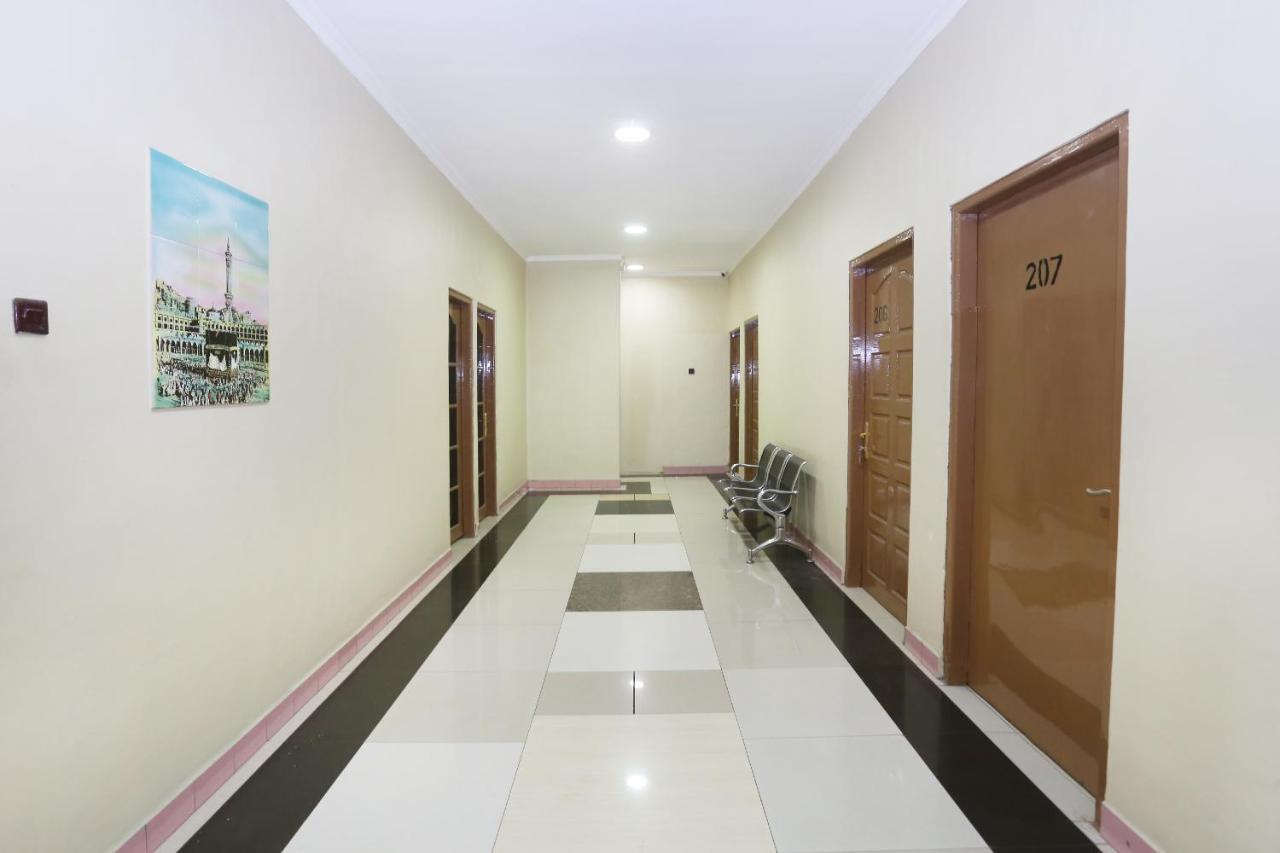 Spot On 2358 Aster Homestay Melati Екстериор снимка