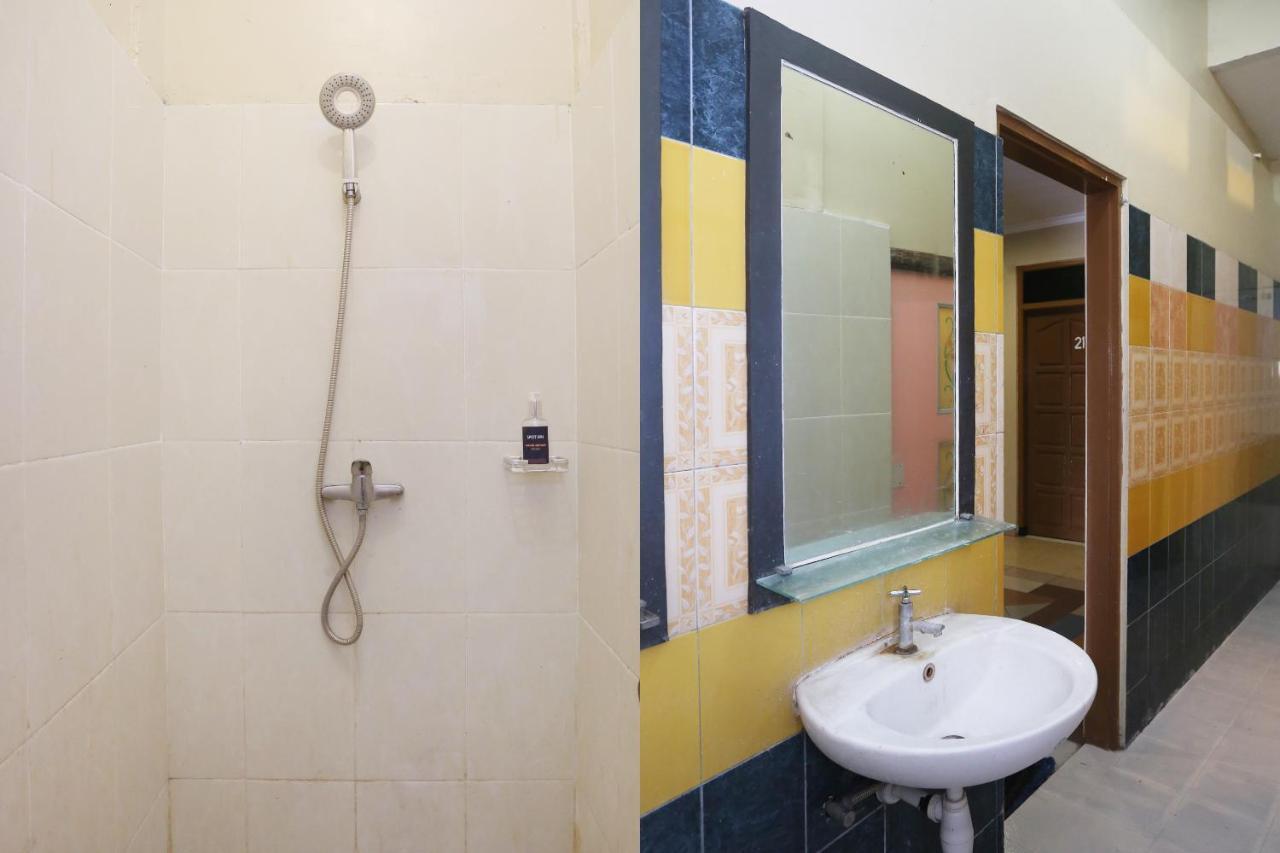 Spot On 2358 Aster Homestay Melati Екстериор снимка