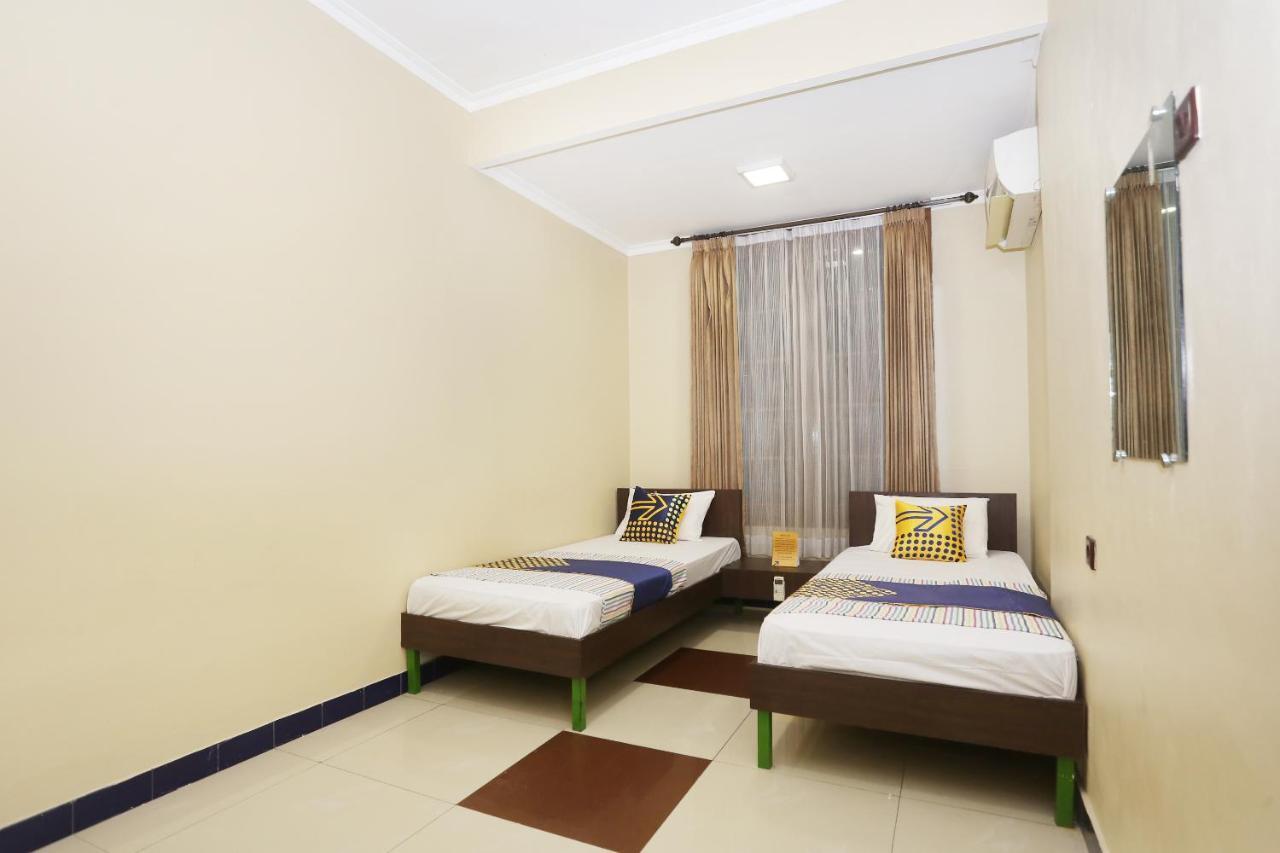Spot On 2358 Aster Homestay Melati Екстериор снимка