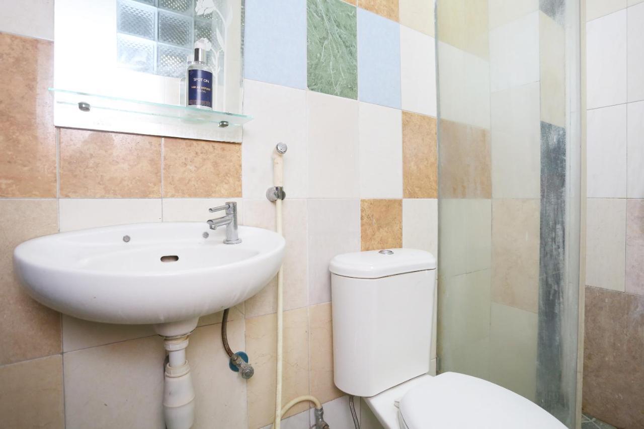 Spot On 2358 Aster Homestay Melati Екстериор снимка